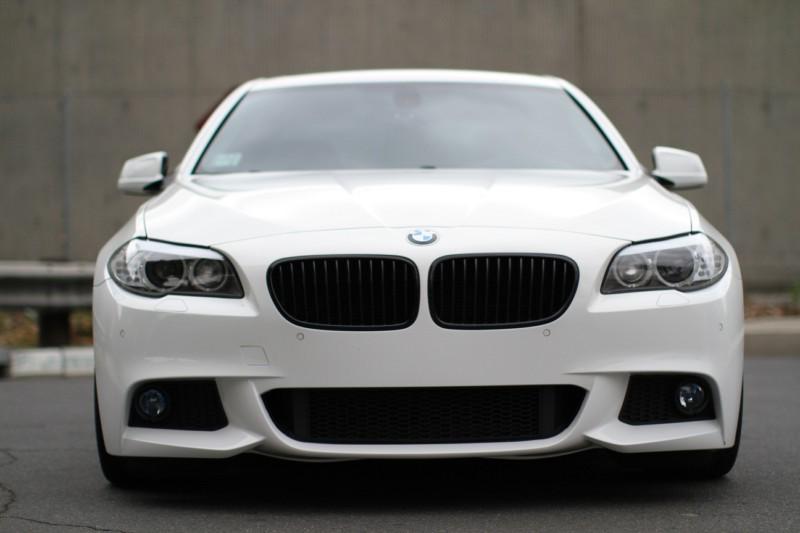 Bmw f10 mtech style complete front bumper kit for 2011+ bmw f10 sedan. with pdc