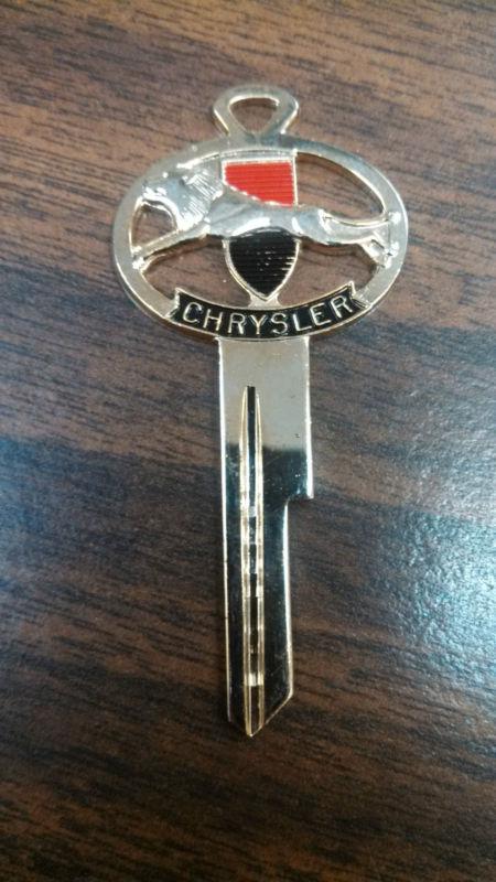Chrysler golden lion key blank