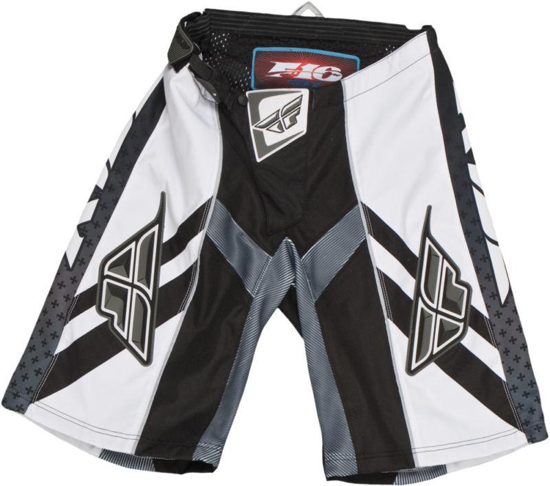 Fly racing attack shorts black/white 36 365-54036