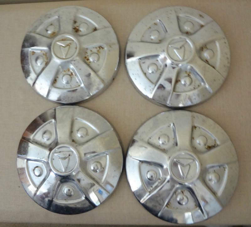 Set of 4 foreign vintage 9 1/4" diameter hubcaps hub cap as found what are they?