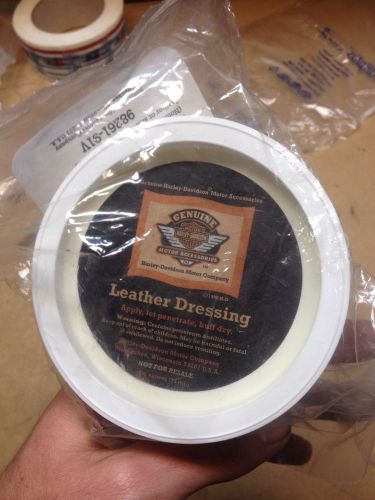 Genuine harley davidson leather dressing conditioner protectant 2.5oz 98261-91