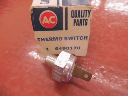 Nos 1975 - 1984 cadillac temperature sender thermo switch 6490170