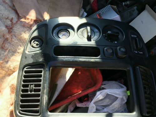 2001-2007 ford escape radio climate dash trim bezel 12 volt outlet black oem