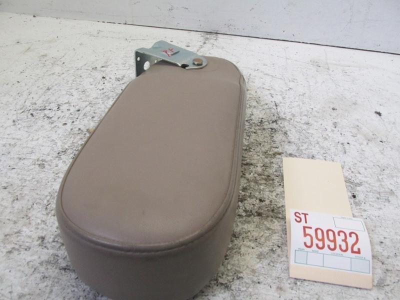 03 04 05 grand marquis right passenger front upper back leather cushion arm rest