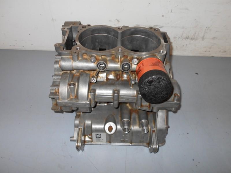 2011 2012 11 12 polaris rzr xp 900  engine lower crank case set
