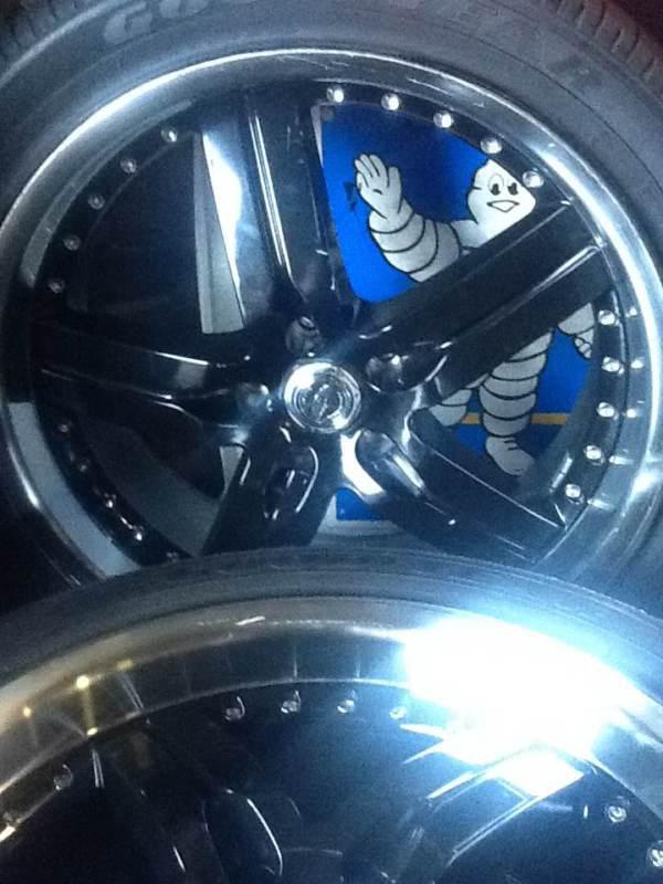 4 20" american racing rouge rims with good year f1 tires 255/45/20