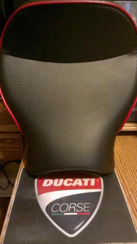 Ducati 748 916 996 998 sargent carbon gel seat