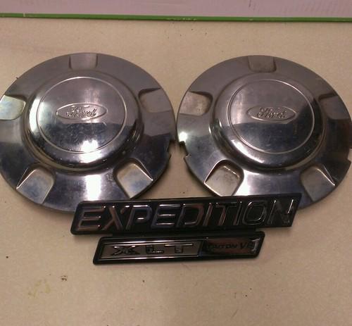 Set of 2  oem center cap covers for 1998 ford expedition