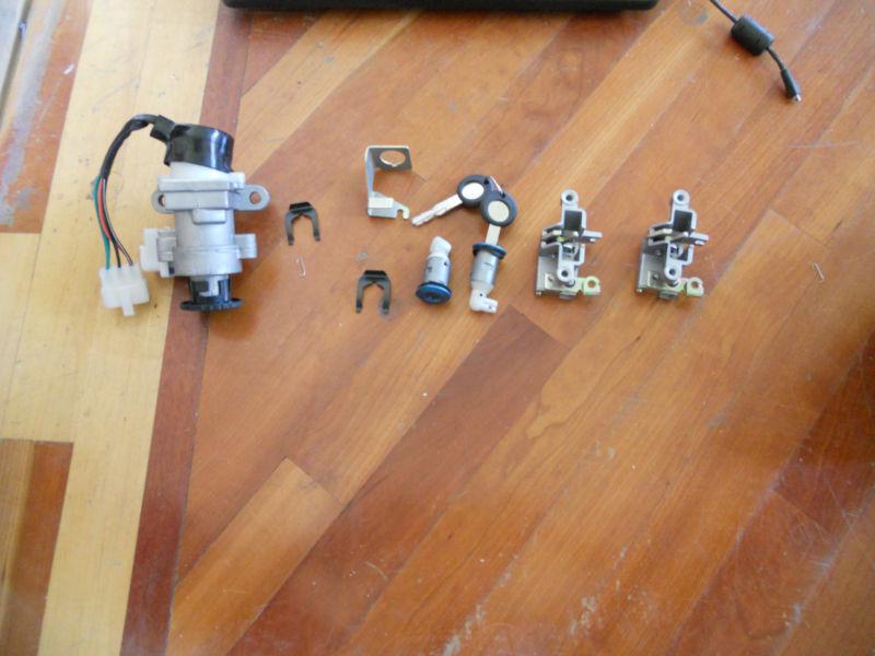 Ignition switch key set 50cc 125cc 150cc 250cc moped scooter 