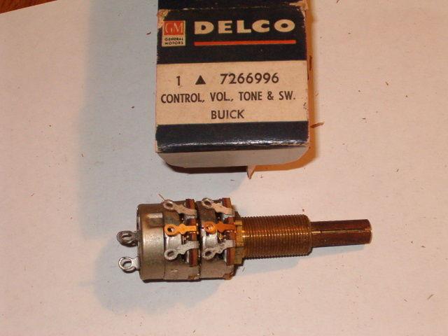 Nos 1956 buick radio switch on/off vol. tone gm delco radio 7266996