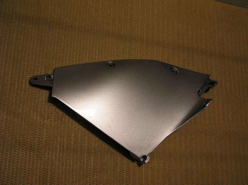 97 - 07 yamaha yzf600 yzf600r right front inner lower cowling fairing cover 