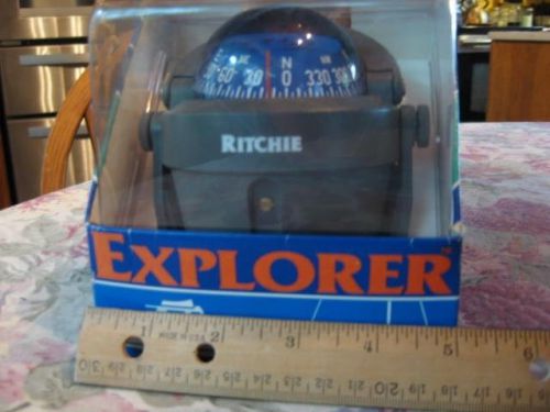 Ritchie boat compass b-51g new in box explorer with mounting bracket