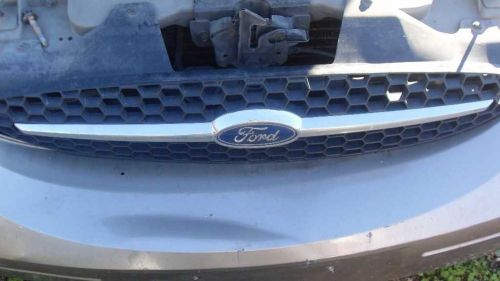 00 01 02 03 ford taurus grille 48966