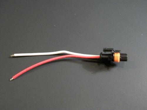 Rpt-12073  connector pigtail plug for late model g.m alternators with connectors