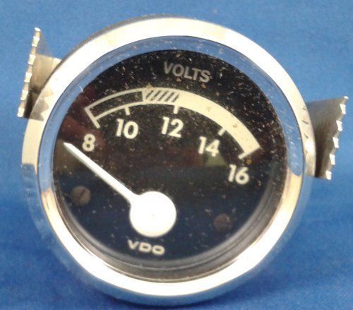 Vdo marine voltmeter - 2-1/8&#034; diam  8-16 volts nos gauge