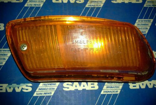 Saab 99 - left front turn signal assembly 1968-1972 - good condition.  see pics.