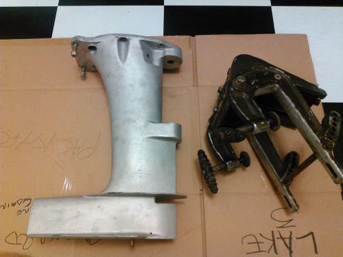 Mercury racing outboard q mid section and transom clamps