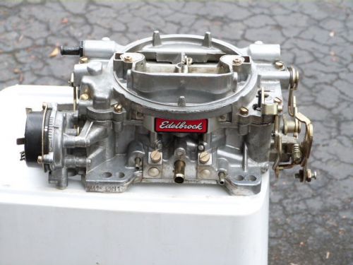 Edelbrock 1411 750 cfm carburetor with electric choke