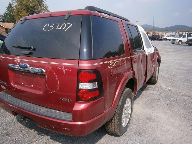 Ford explorer r taillight (quarter panel mounted), exc. sport trac; r. 07 08 0