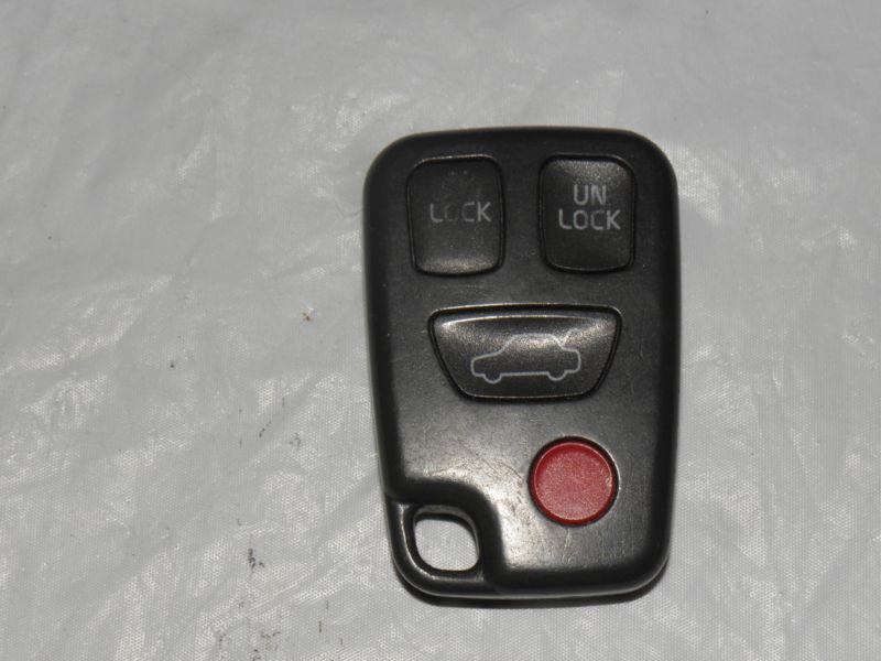 Volvo s40 2002 oem keyless entry remote lock transmitter fob hyq1512j