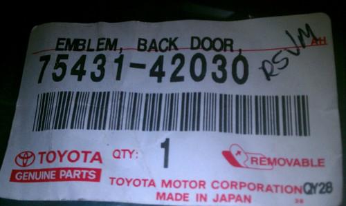 2005-2008 toyota rav 4 rear door emblem 75431-42030