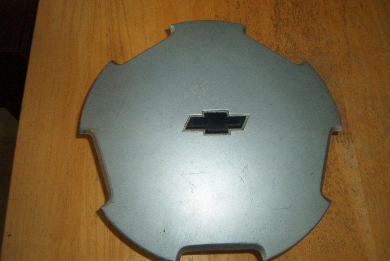 1987-1994 chevy corsica oe center cap, fits 1535 steel wheel