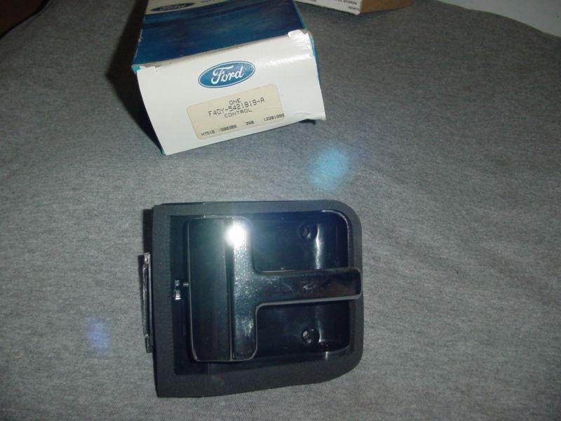Nos ford inside door handle 1994 lincoln continetal 94