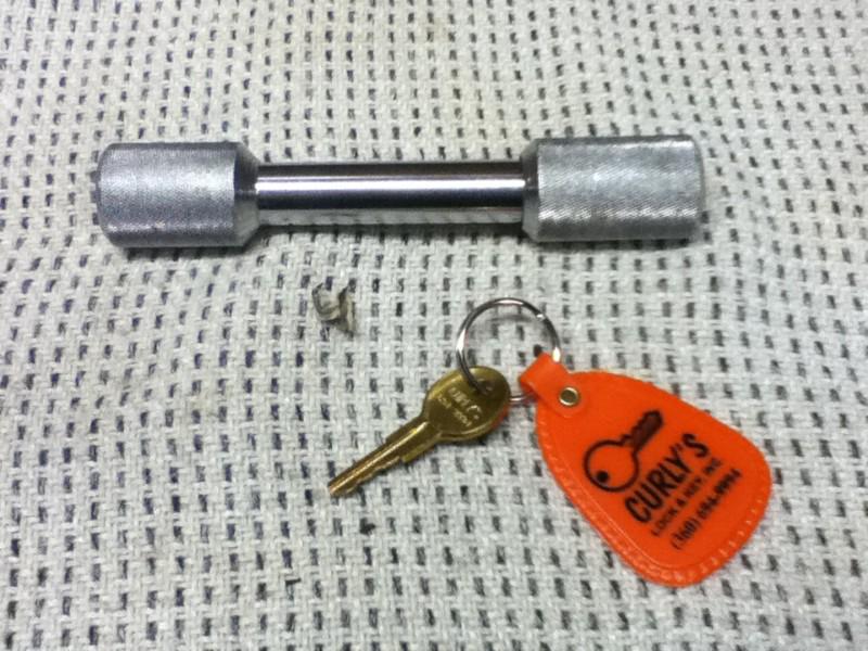 Locking hitch pin 5/8 