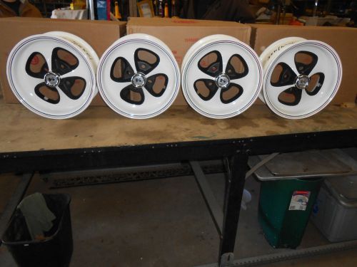 13 x 5.5&#034;  vintage  nos  keystone snow mag white   rim wheel, nos unilug