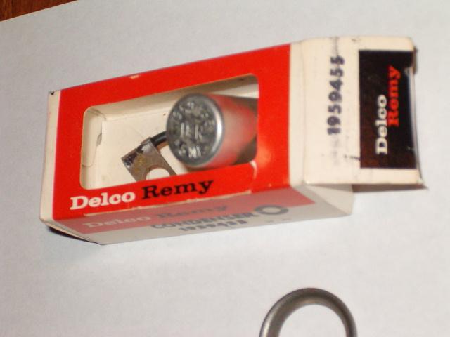1962-72 cadillac, chevy  corvette radio capacitor nos delco remy 1959455