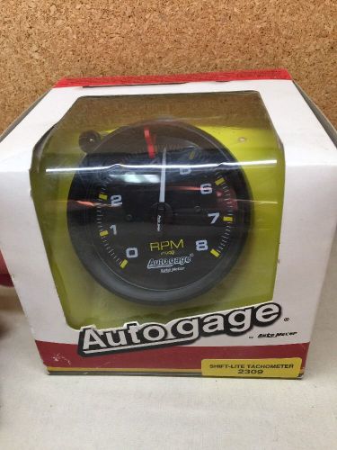 Autometer tachometer auto gage 0-8 000 rpm 3 3/4&#034; analog electrical w/ shift