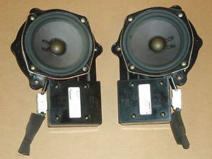 Infiniti qx4 front doors right &amp; left side bose speakers amp 28149 28148-1w100