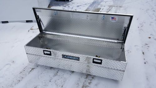 Aluminum 56&#034; flush mount truck toolbox