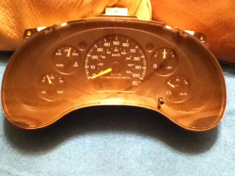 Cluster for a 2000 chevy s10