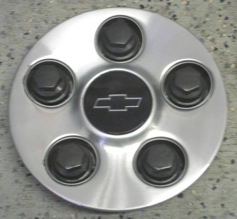 Factory oem chevy malibu center cap / hubcap (1 piece) centercaps rim cap used