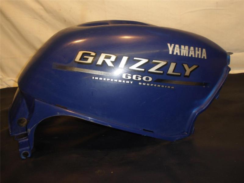 Yamaha grizzly 660 2005 ~ gas tank cover ~used