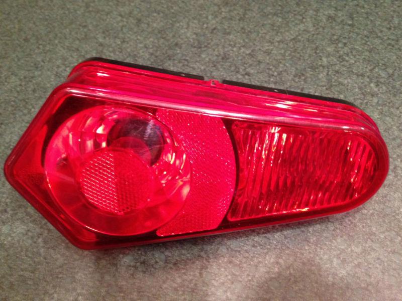 Right taillight for sportsman, xp or rzr, polaris # 2411154 (w/ socket)