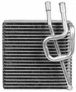 Plate &amp; fin evaporator core
