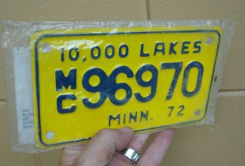10,000 lakes 1972 minnesota motorcycle license plate tag # m/c 96970 unissued