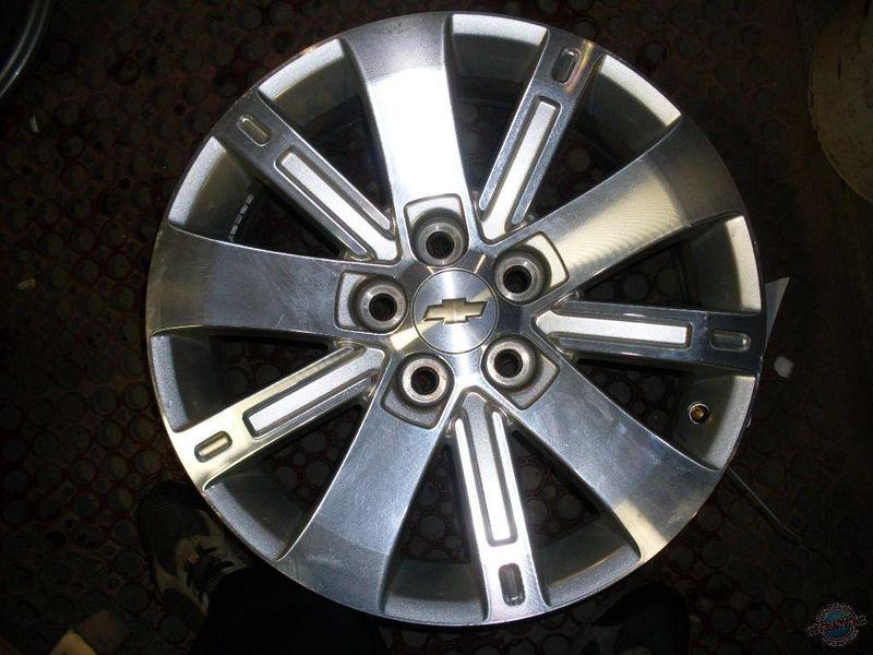 (1) wheel equinox 1039803 10 11 12 alloy 85 percent w-tpms