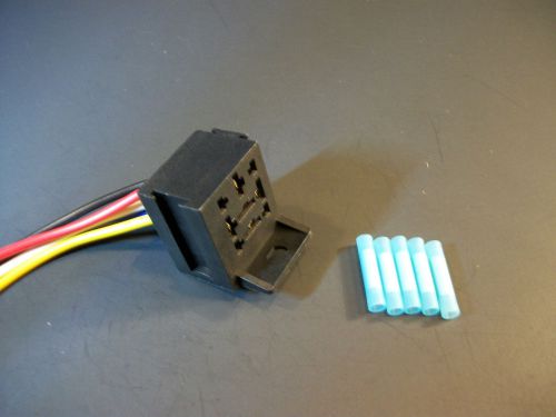 Brc-01001  universal relay connector plug pigtail harness 4 or 5 terminal