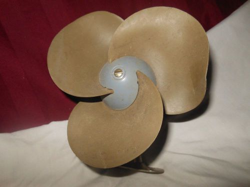 Vintage bakelite rubber bladed dash/defroster fan works