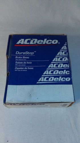Acdelco 17514r professional riveted rear drum brake shoe set