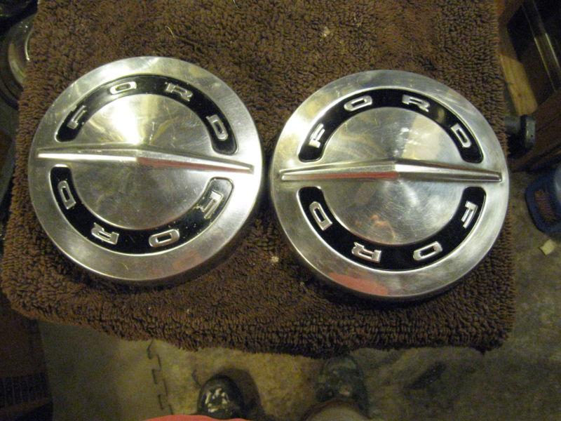 1962-64  ford galaxie 500 390 427 dog dish hubcaps set of 2 !! 9 1/2