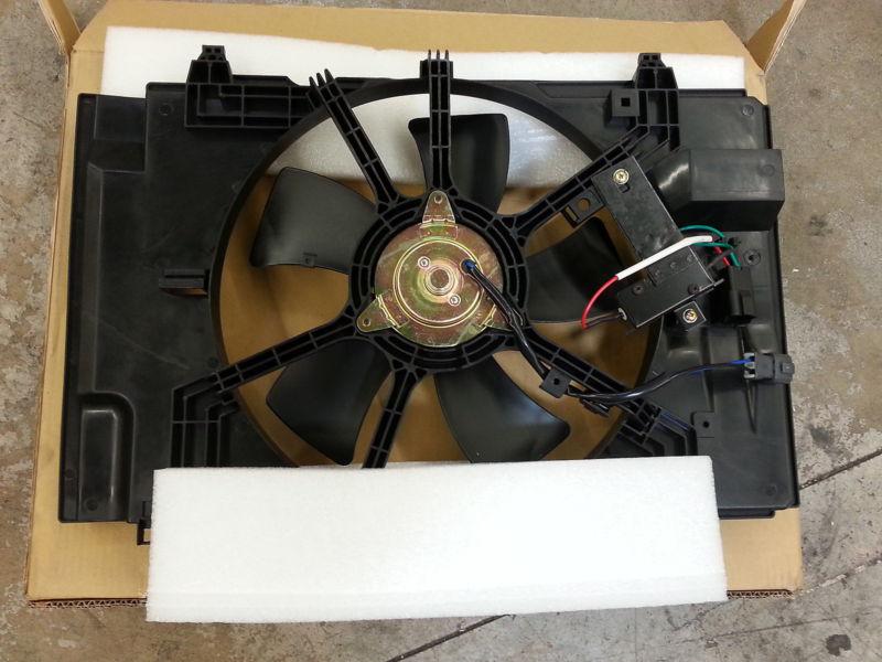 Nissan versa radiator fan shroud complete wiring brand new 07 08 09 10 11 12 a/c