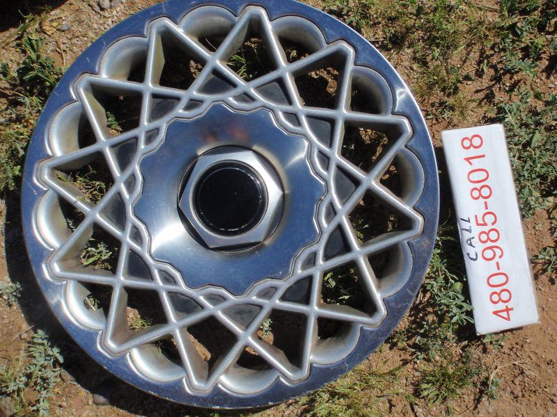 96 97 chrysler town & country oem wheel rim center hub cap cover hubcap used oem