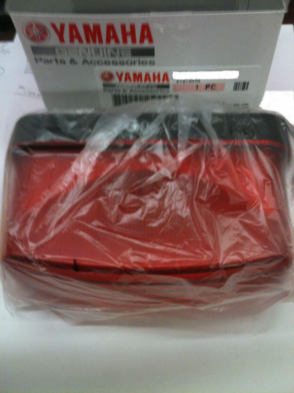 Genuine yamaha bruin 250 2005-2006 taillight assembly with  bulb
