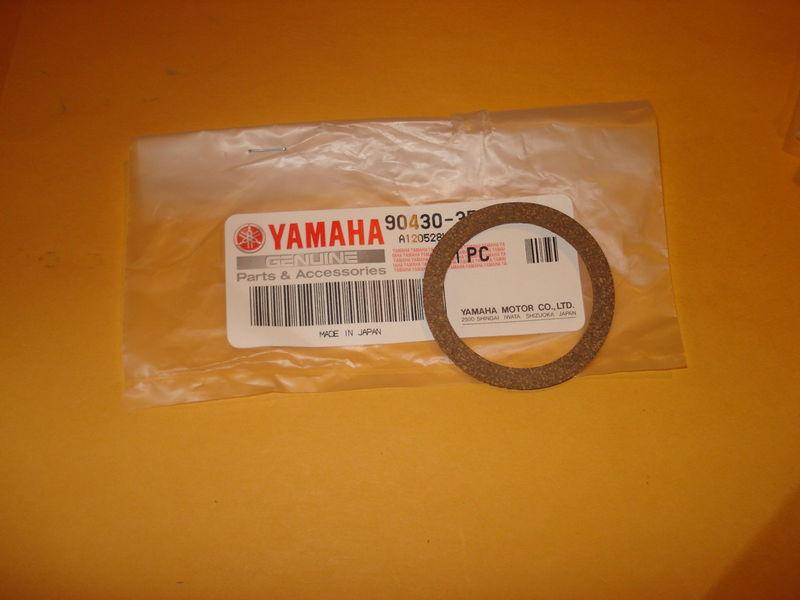 Yamaha yz80 mx100 mx125 ty175 ty250 mx250 mx400 tt500 xt500 gas cap seal oem