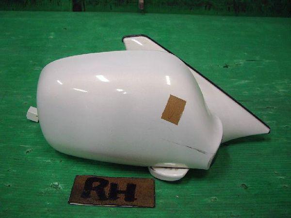 Toyota mark ii 2000 right side mirror assembly [0113500]