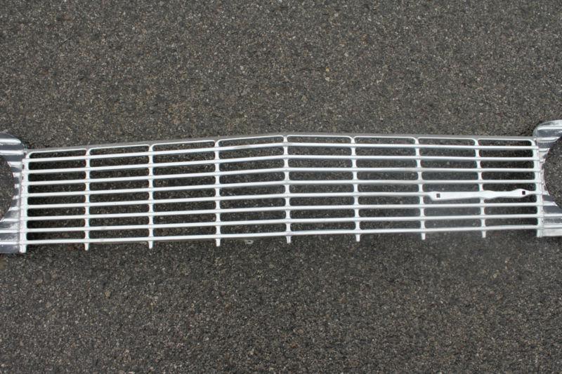  1964 chevrolet impala grille this is a very nice straight oem part
